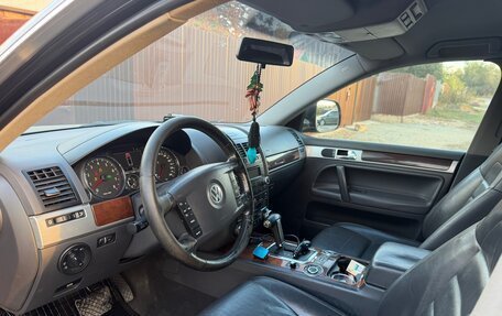 Volkswagen Touareg III, 2007 год, 880 000 рублей, 6 фотография