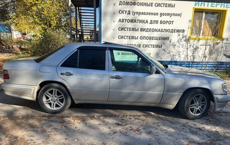 Mercedes-Benz W124, 1993 год, 630 000 рублей, 3 фотография