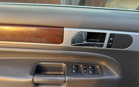 Volkswagen Touareg III, 2007 год, 880 000 рублей, 10 фотография