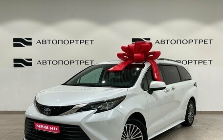 Toyota Sienna, 2021 год, 4 999 000 рублей, 1 фотография
