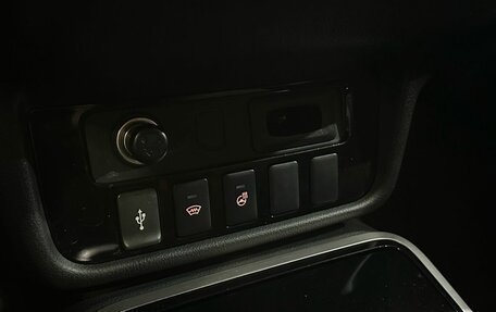 Mitsubishi Outlander III рестайлинг 3, 2020 год, 2 399 900 рублей, 15 фотография