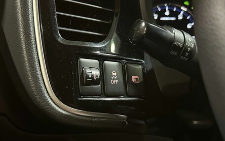 Mitsubishi Outlander III рестайлинг 3, 2020 год, 2 399 900 рублей, 18 фотография