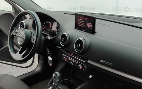 Audi A3, 2018 год, 1 899 000 рублей, 20 фотография