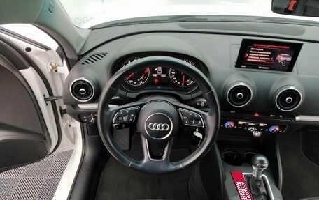 Audi A3, 2018 год, 1 899 000 рублей, 25 фотография