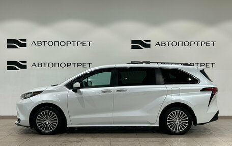 Toyota Sienna, 2021 год, 4 999 000 рублей, 2 фотография