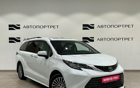 Toyota Sienna, 2021 год, 4 999 000 рублей, 7 фотография