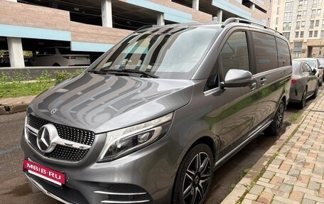 Mercedes-Benz V-Класс, 2022 год, 9 300 000 рублей, 5 фотография