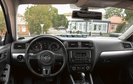 Volkswagen Jetta VI, 2012 год, 1 150 000 рублей, 9 фотография