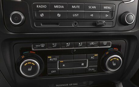 Volkswagen Jetta VI, 2012 год, 1 150 000 рублей, 18 фотография