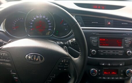 KIA cee'd III, 2015 год, 1 100 000 рублей, 15 фотография
