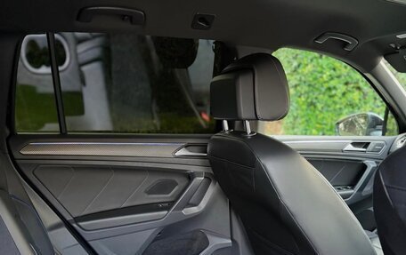 Volkswagen Tiguan II, 2023 год, 3 100 000 рублей, 9 фотография