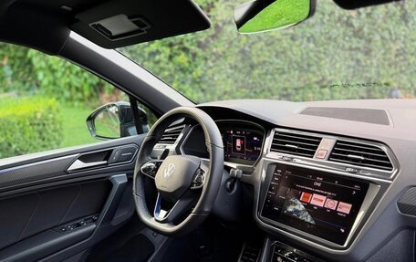 Volkswagen Tiguan II, 2023 год, 3 100 000 рублей, 11 фотография