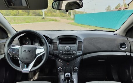 Chevrolet Cruze II, 2012 год, 440 000 рублей, 10 фотография