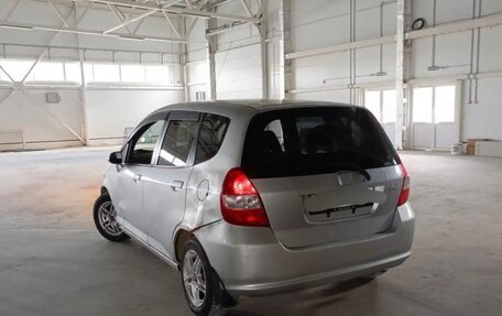 Honda Fit III, 2002 год, 220 000 рублей, 1 фотография
