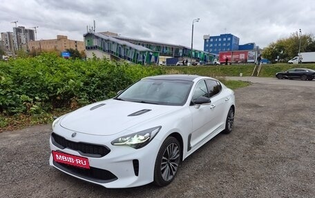 KIA Stinger I, 2018 год, 2 049 000 рублей, 5 фотография