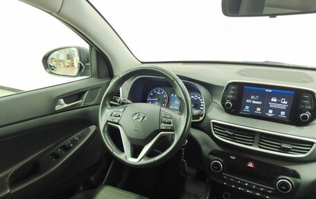 Hyundai Tucson III, 2019 год, 2 120 000 рублей, 12 фотография