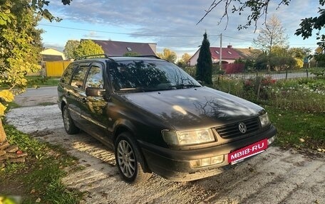 Volkswagen Passat B4, 1994 год, 200 000 рублей, 6 фотография