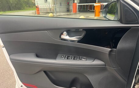 KIA Cerato IV, 2021 год, 2 200 000 рублей, 16 фотография
