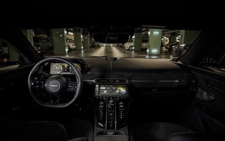 Aston Martin V8 Vantage IV, 2025 год, 37 700 000 рублей, 3 фотография