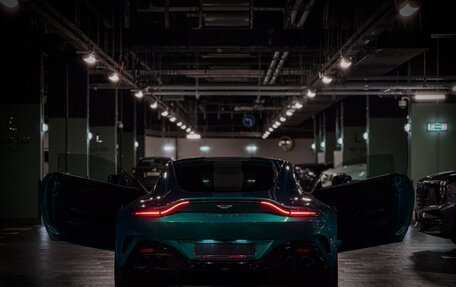 Aston Martin V8 Vantage IV, 2025 год, 37 700 000 рублей, 4 фотография