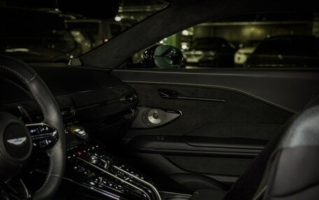 Aston Martin V8 Vantage IV, 2025 год, 37 700 000 рублей, 24 фотография