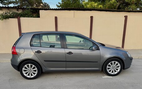 Volkswagen Golf V, 2005 год, 525 000 рублей, 6 фотография