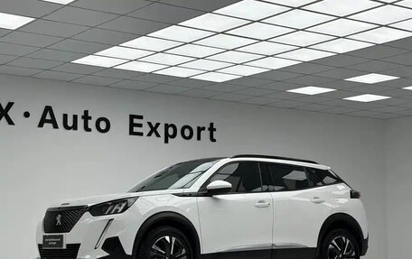 Peugeot 2008 II, 2023 год, 1 350 000 рублей, 5 фотография