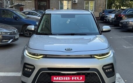 KIA Soul III, 2019 год, 1 830 000 рублей, 2 фотография
