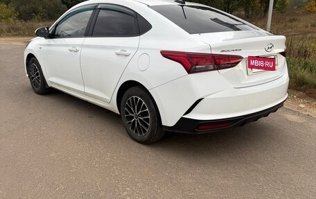 Hyundai Solaris II рестайлинг, 2020 год, 1 500 000 рублей, 5 фотография