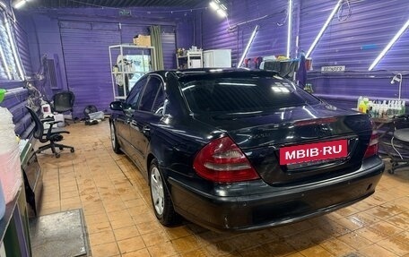Mercedes-Benz E-Класс, 2002 год, 590 000 рублей, 6 фотография