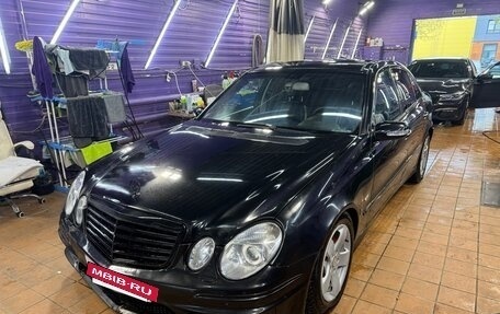Mercedes-Benz E-Класс, 2002 год, 590 000 рублей, 3 фотография