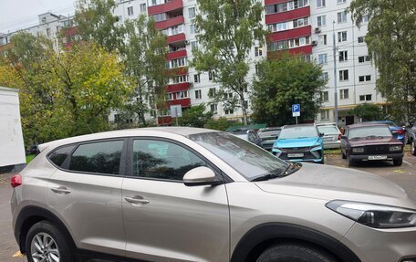 Hyundai Tucson III, 2016 год, 1 750 000 рублей, 4 фотография