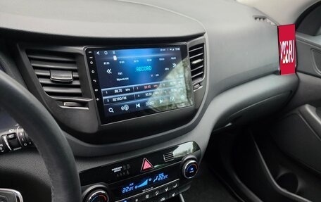 Hyundai Tucson III, 2016 год, 1 750 000 рублей, 13 фотография