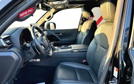 Lexus LX, 2024 год, 17 300 000 рублей, 15 фотография