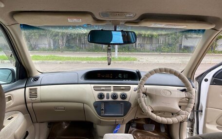 Toyota Vista V30, 2000 год, 400 000 рублей, 10 фотография