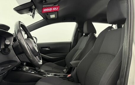 Toyota Corolla, 2019 год, 1 900 000 рублей, 5 фотография