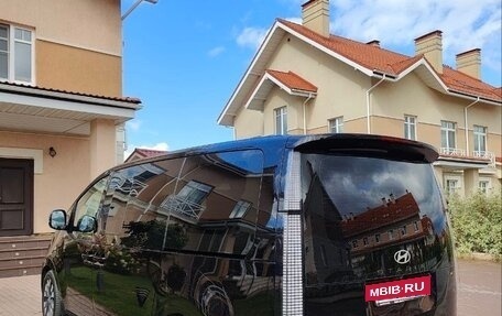 Hyundai Staria, 2024 год, 6 600 000 рублей, 7 фотография