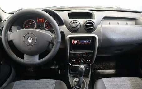 Renault Duster I рестайлинг, 2015 год, 787 000 рублей, 9 фотография