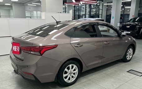 Hyundai Solaris II рестайлинг, 2017 год, 1 150 000 рублей, 8 фотография