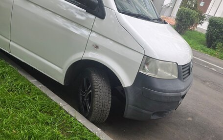 Volkswagen Transporter T5 рестайлинг, 2008 год, 1 300 000 рублей, 2 фотография