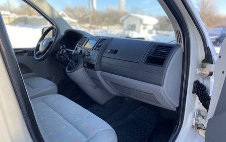 Volkswagen Transporter T5 рестайлинг, 2008 год, 1 300 000 рублей, 8 фотография