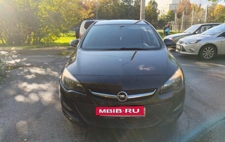 Opel Astra J, 2014 год, 1 150 000 рублей, 2 фотография