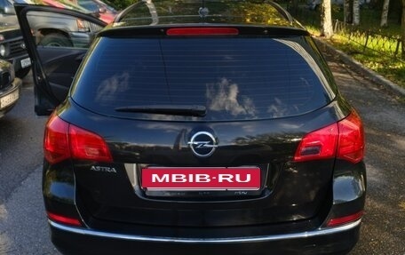 Opel Astra J, 2014 год, 1 150 000 рублей, 14 фотография