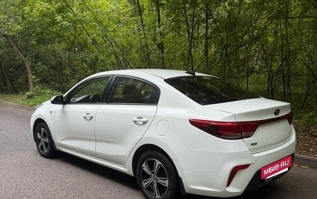 KIA Rio IV, 2018 год, 1 150 000 рублей, 4 фотография