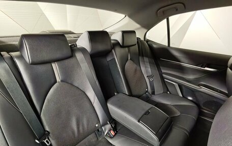 Toyota Camry, 2022 год, 2 845 000 рублей, 17 фотография