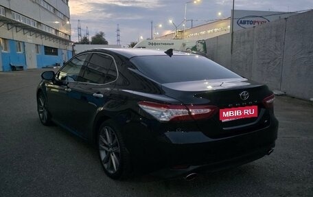 Toyota Camry, 2019 год, 3 200 000 рублей, 5 фотография