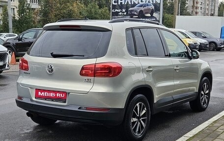 Volkswagen Tiguan I, 2015 год, 1 199 000 рублей, 3 фотография