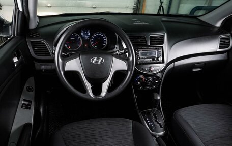 Hyundai Solaris II рестайлинг, 2014 год, 979 000 рублей, 6 фотография