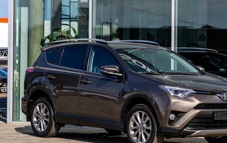 Toyota RAV4, 2017 год, 1 895 000 рублей, 7 фотография