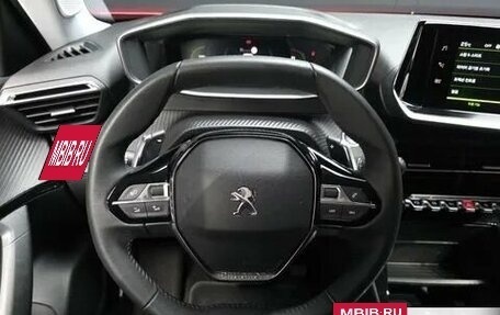 Peugeot 2008 II, 2023 год, 1 895 000 рублей, 7 фотография